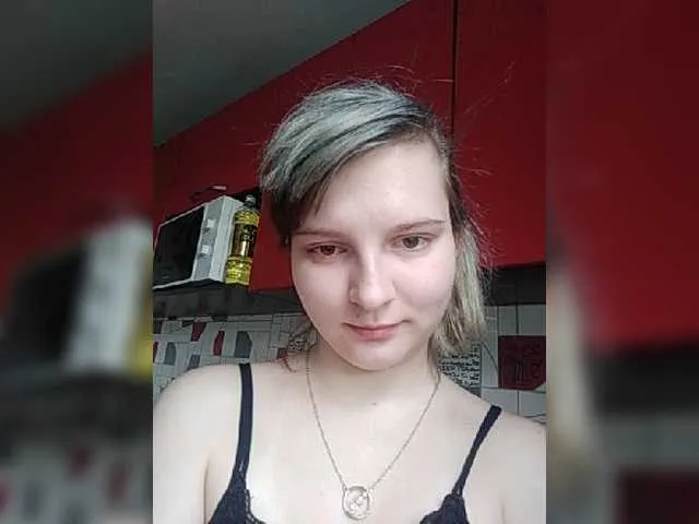 Live sex webcam photo for NaniMallory #266318863