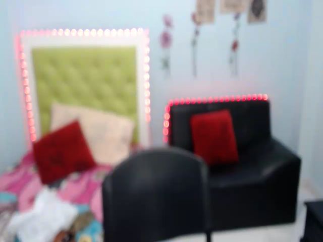 Live sex webcam photo for Britany29 #266225443