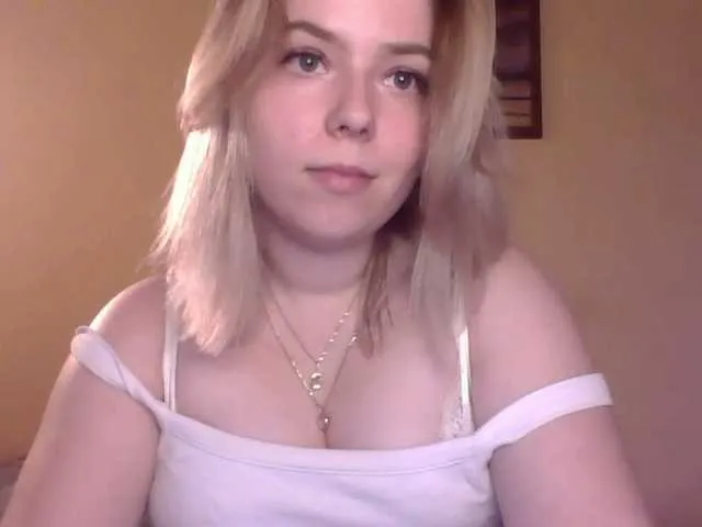 Live sex webcam photo for JosieAdventur #266821866