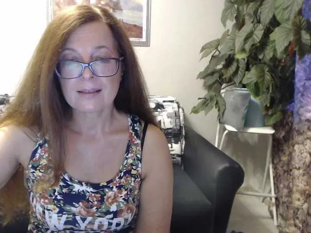 Live sex webcam photo for HelenBerg #266820849