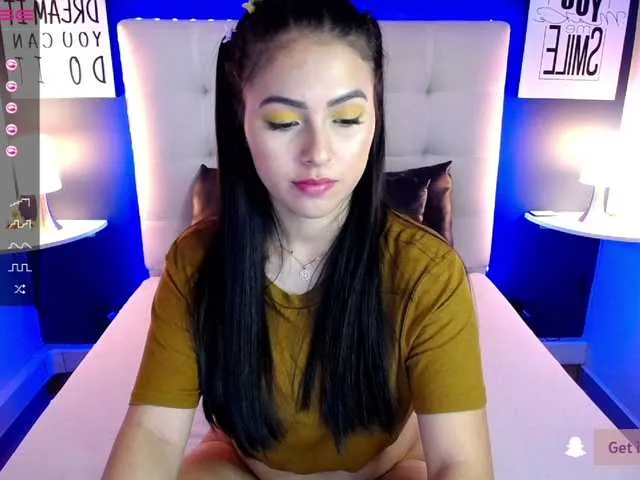 Live sex webcam photo for ZoeBolton #266708923