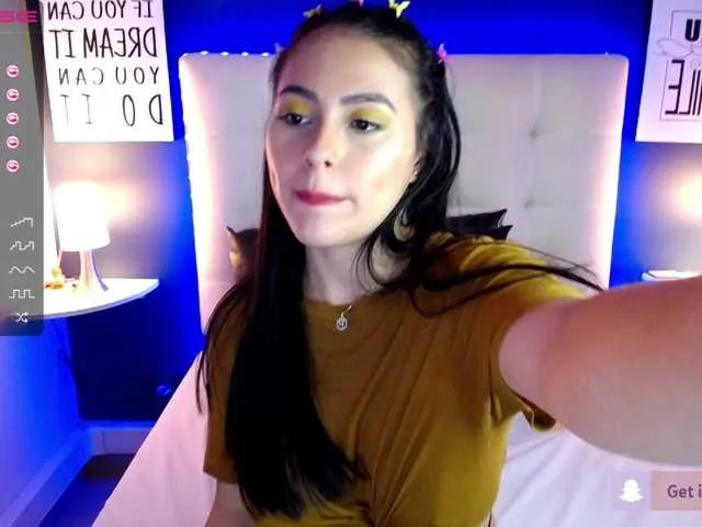 Live sex webcam photo for ZoeBolton #266822224