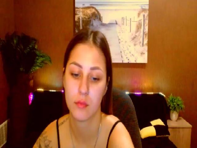 Live sex webcam photo for MsDream_ #266744383