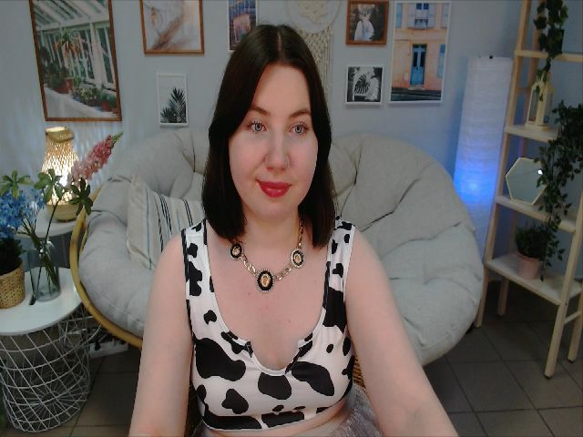 Live sex webcam photo for DafnaRey #266765690