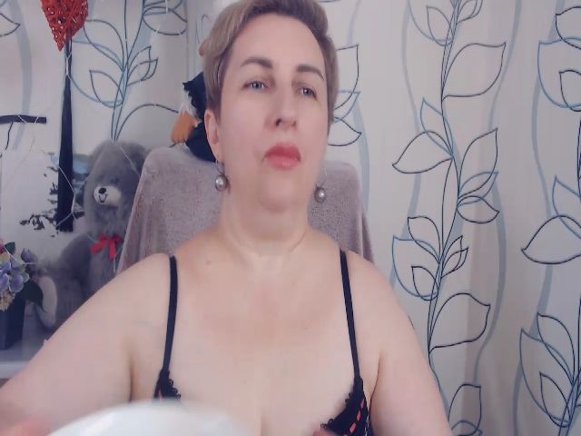 Live sex webcam photo for DepravedMadam #266620113