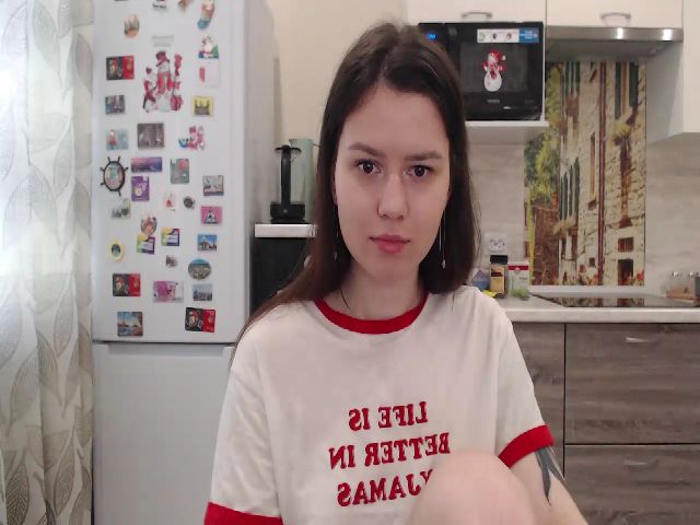 Live sex webcam photo for WonderXGirlXX #266665894