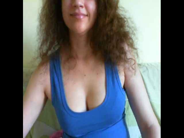 Live sex webcam photo for Aronia #266615536