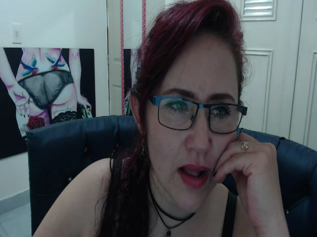 Live sex webcam photo for BeautyEyesXXX #266922273