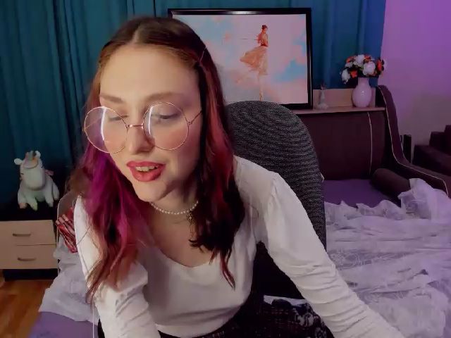 Live sex webcam photo for MadFrau #266815334