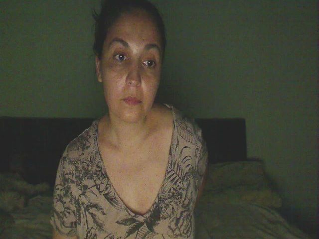 Live sex webcam photo for OneHotty #266576399