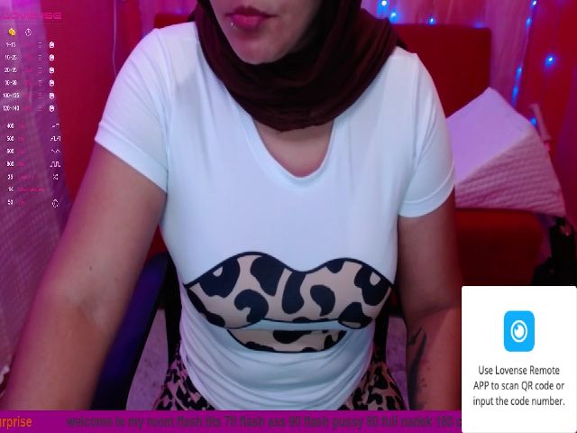 Live sex webcam photo for Sexyalicia4 #266564977