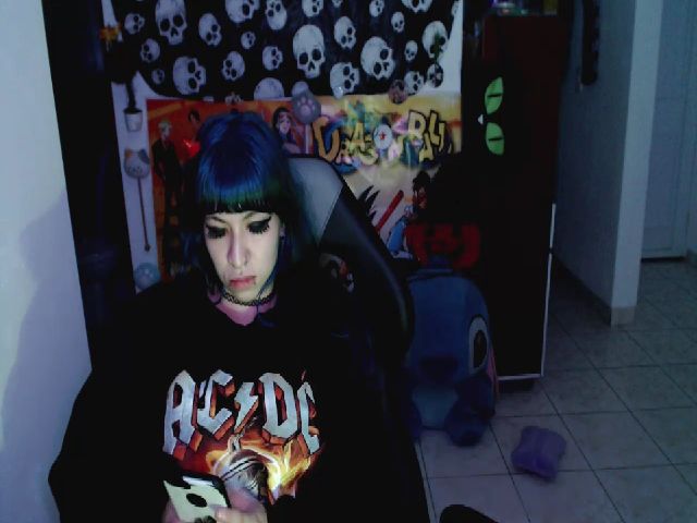 Live sex webcam photo for umaru_michae #266588414