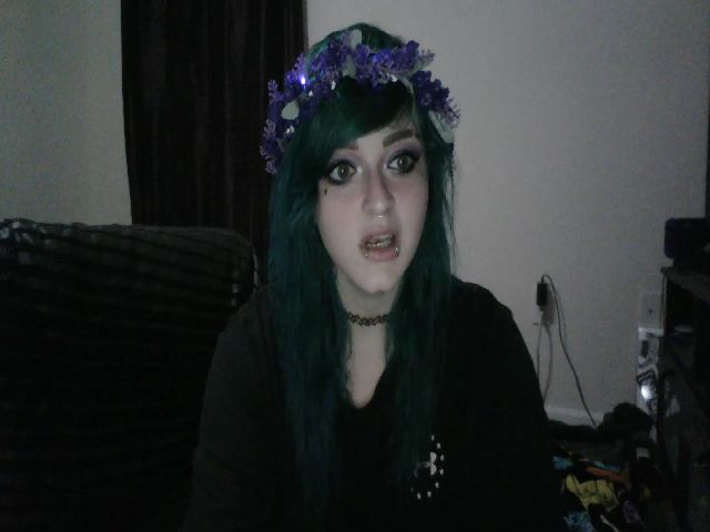 Live sex webcam photo for FloraSky #266609008