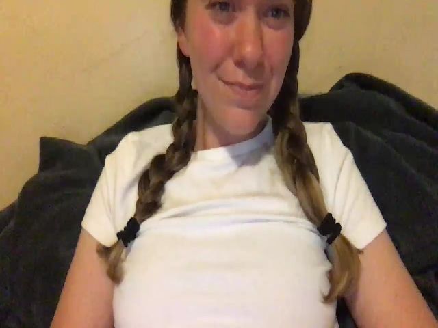 Live sex webcam photo for Trixiegirl3 #266888821