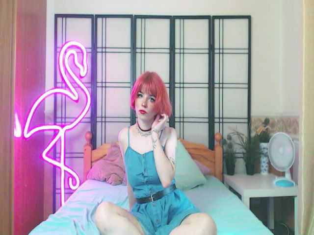 Live sex webcam photo for MinaSanna #266648933