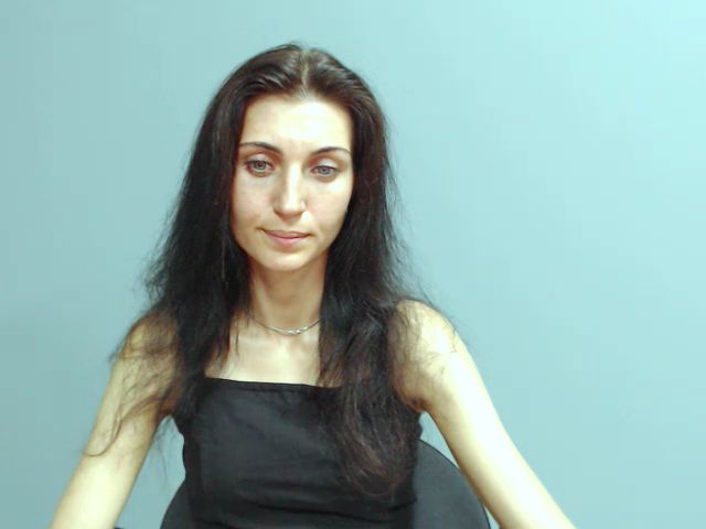 Live sex webcam photo for Miss_Vivian #266736600