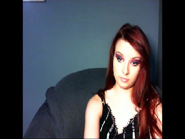 Live sex webcam photo for VirginLuna18 #266832779