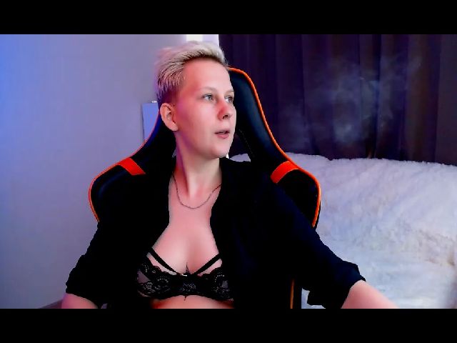 Live sex webcam photo for Oh_daisy #266700156