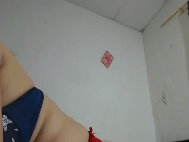 Live sex webcam photo for Lunabigtits #266582136