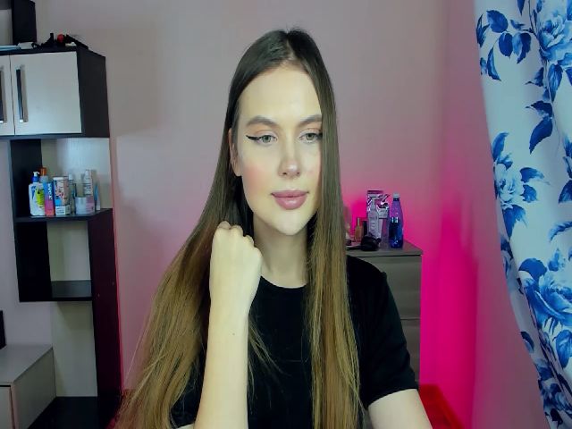 Live sex webcam photo for Daisymarly #266577945