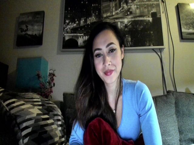 Live sex webcam photo for DOWNLOADS #266611214