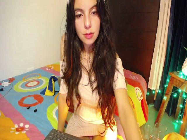Live sex webcam photo for Mafhy_daly #266655491