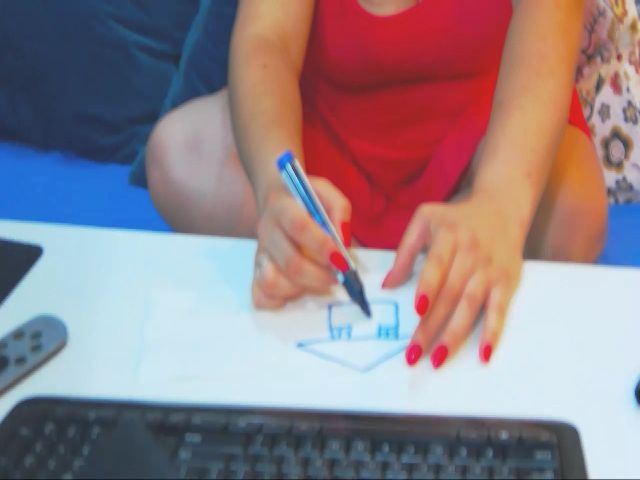 Live sex webcam photo for CurlyVibe #266581711