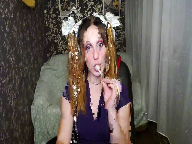 Live sex webcam photo for AgathaNoxe #266562243