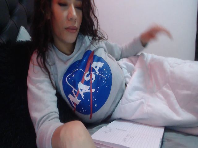 Live sex webcam photo for santopeligro #266693437
