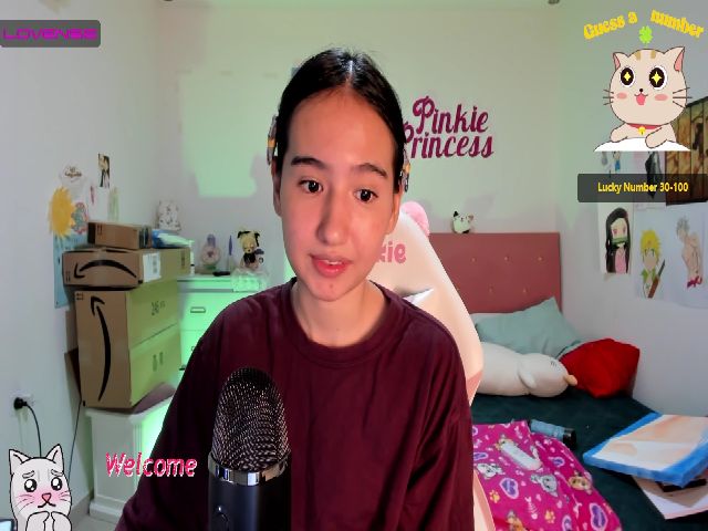 Live sex webcam photo for AnnieJulieth #266697853