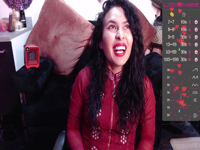 Live sex webcam photo for Cataleya_750 #266688551