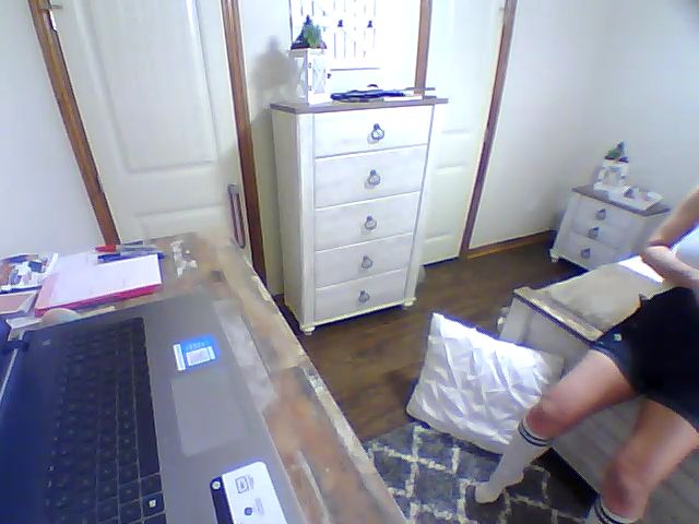 Live sex webcam photo for SweetHoney33 #266926160