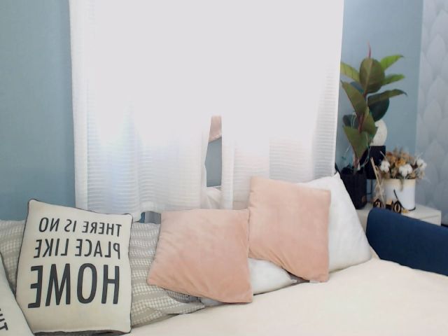 Live sex webcam photo for AviAngel #266643289