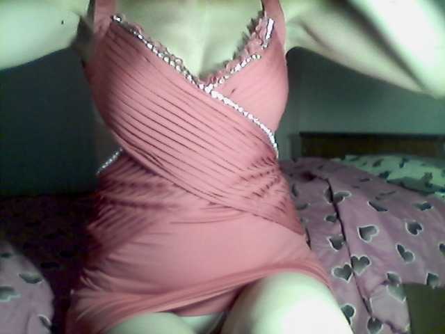 Live sex webcam photo for LorraineOSun #266938422