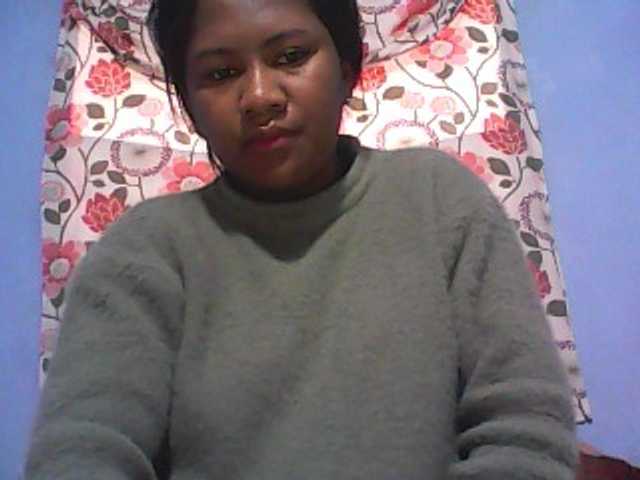 Live sex webcam photo for mybigass15 #267039266