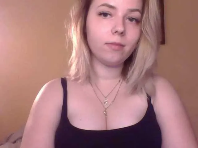 Live sex webcam photo for JosieAdventur #267242515