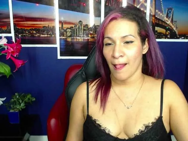 Live sex webcam photo for INFERNALSEXX #266939208