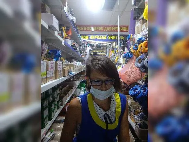 Live sex webcam photo for LunaXKinky #267121421