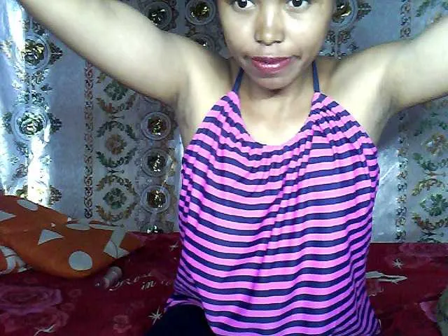 Live sex webcam photo for Perffect-1 #267244433