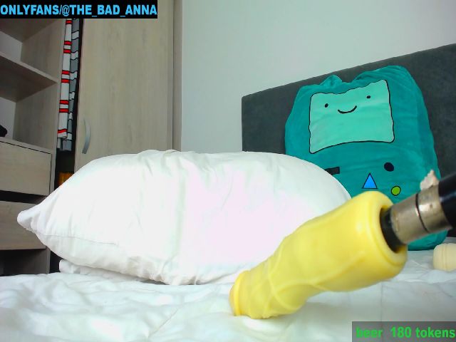 Live sex webcam photo for THE_BAD_ANNA #287849566