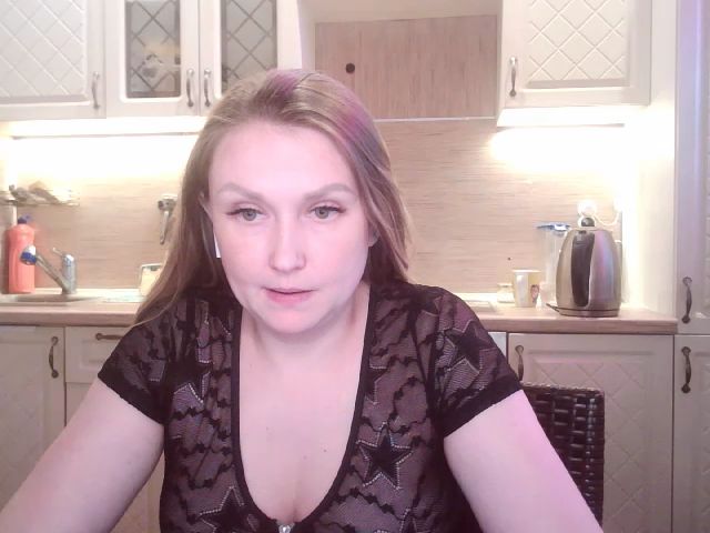 Live sex webcam photo for JaneGrey111 #267236749