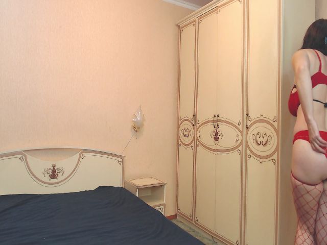 Live sex webcam photo for AlinaBoobs #267059075