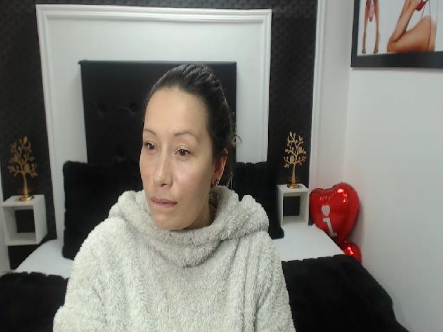 Live sex webcam photo for Gaby_trent #267201136