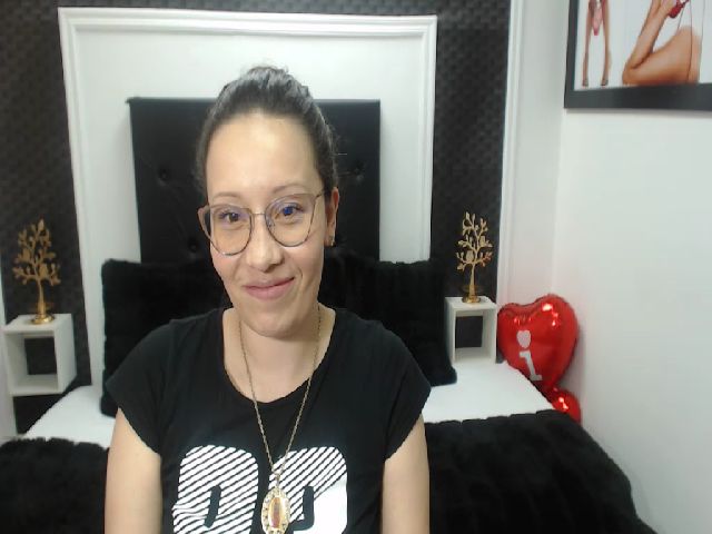 Live sex webcam photo for Gaby_trent #267208938