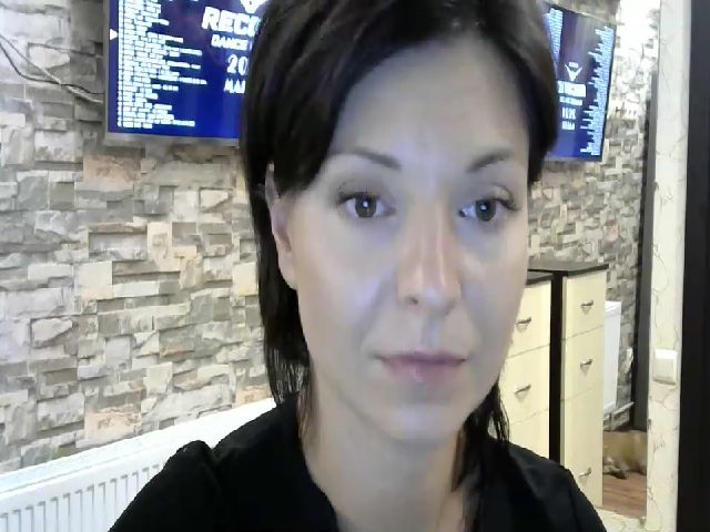 Live sex webcam photo for Velicious7 #267115505