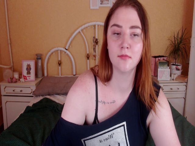 Live sex webcam photo for Lillyloan4u #267167663