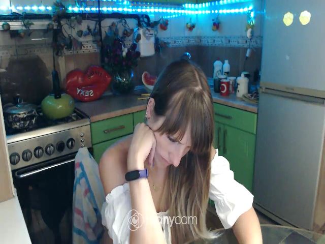 Live sex webcam photo for Terry_Jais_ #267258162