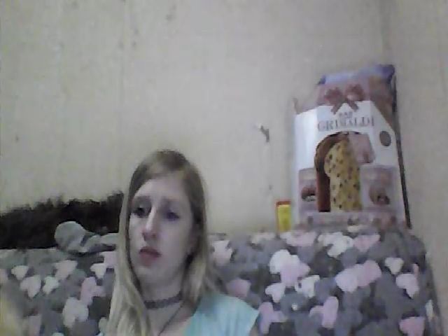 Live sex webcam photo for GuiltyKitty #267238234