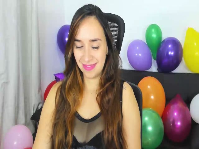Live sex webcam photo for PaulinaSoler #266982817