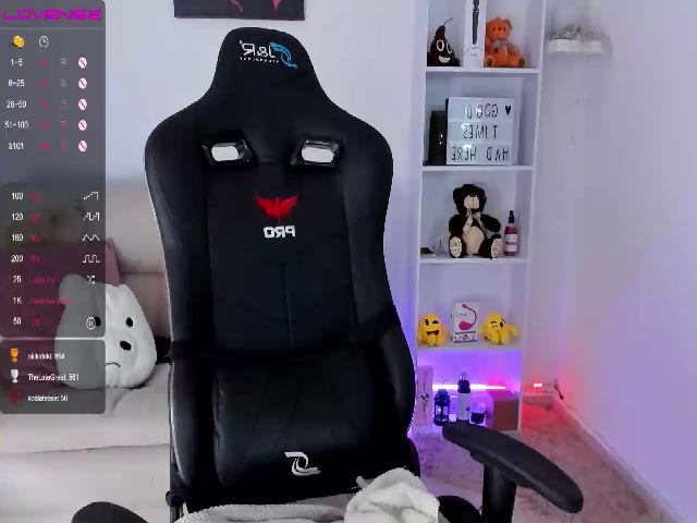 Live sex webcam photo for Xmoon_light #267000085